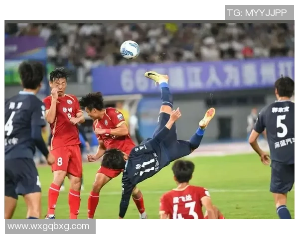 奥地利足球明星风采展现精彩瞬间与辉煌成就的照片集锦